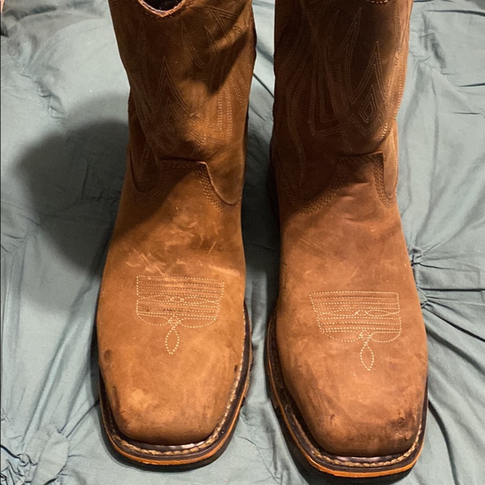 Timberland size 10.5 boot like new